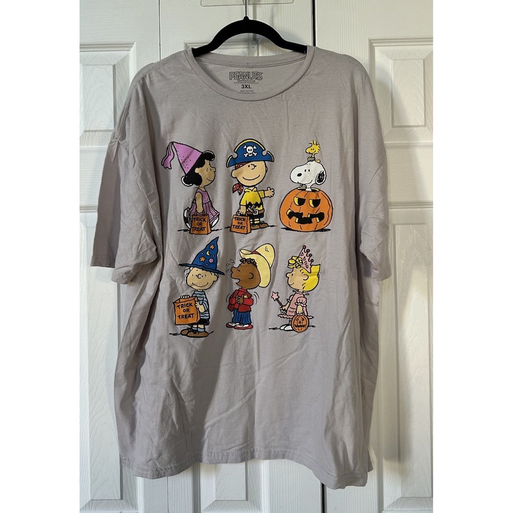 Peanuts Crew Snoopy Charlie Brown Woodstock Halloween Tee NWOT 3X